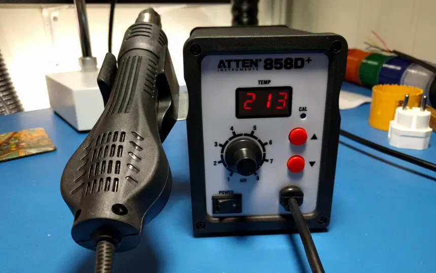 Finding earth leakage on ATTEN 858D hot air gun