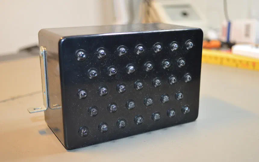 Emergency LED strobe, AVR controlled