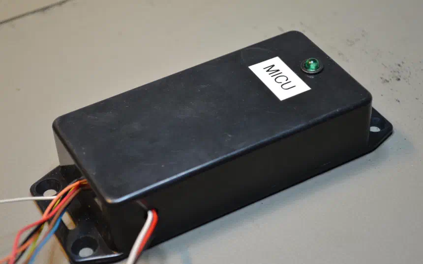 Mute and light controller for the Rack box — AVR module