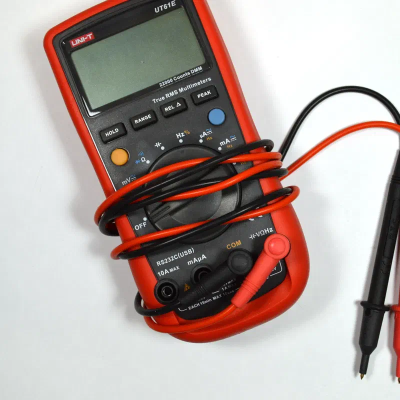 Multimeter, UNI-T UT61E