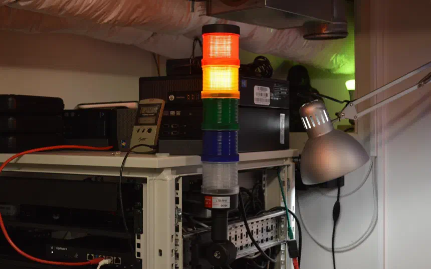 Stack lights for Alertmanager using Raspberry Pi