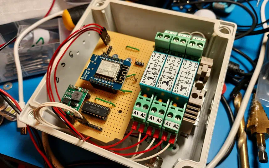 Wi-Fi relays for controlling ventilation — WeMos D1, MQTT, and Home Assistant