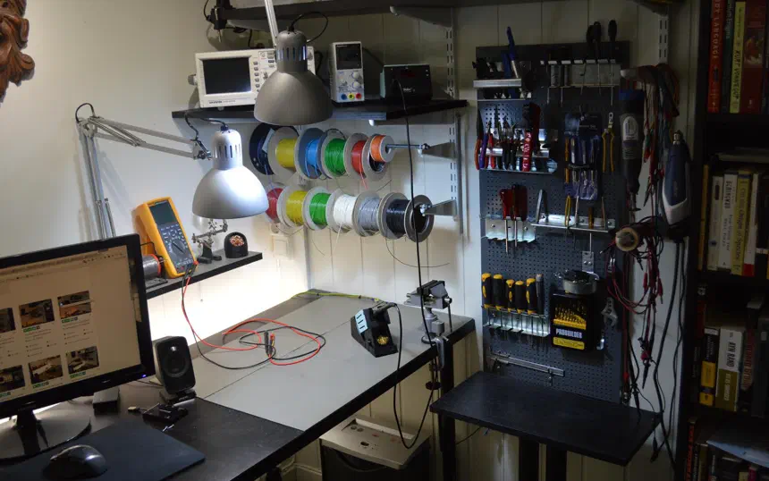 Adding shelves, lights and a soldering station to my electronics workbench